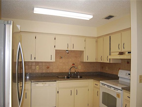 4th image of 238 Village Crest Ct