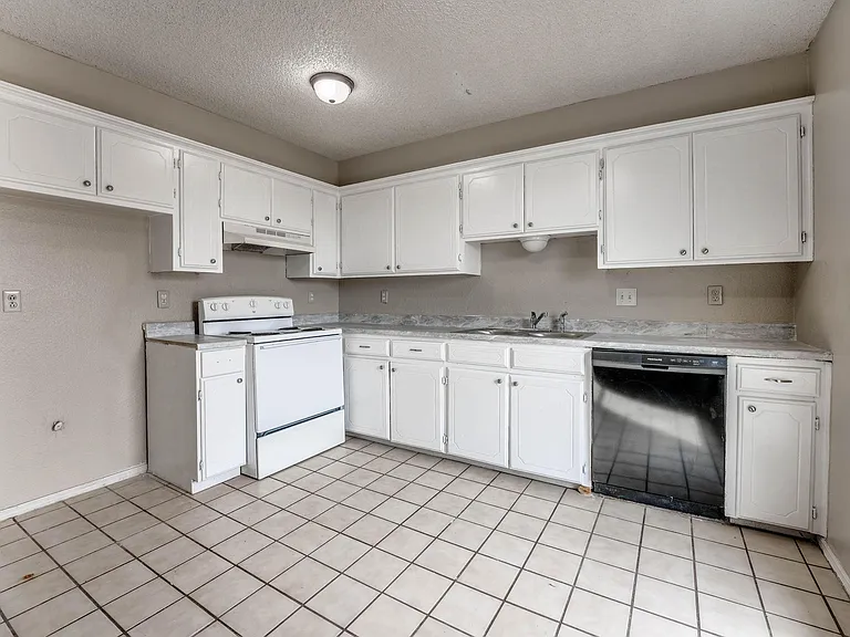 174 Clay Dr #160 — Photo 9