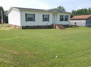 27068 Oak Crest Dr, Athens, AL 35613