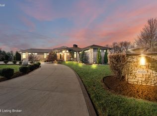 9306 Deepa Dr, Prospect, KY 40059