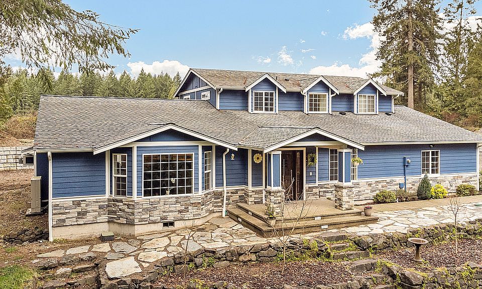 1st image of 1529 SE Quartz Ct
