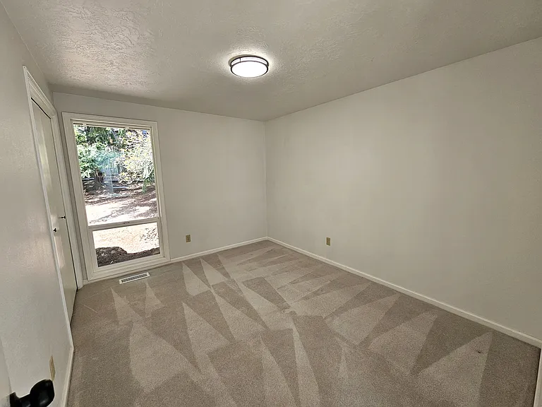 10416 SE 98th Ct — Photo 30