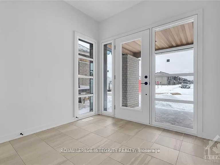 254 Shuttleworth Dr — Photo 3