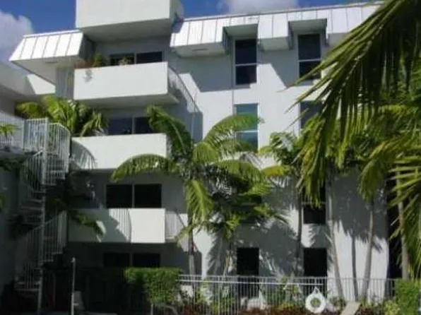 8950 SW 69th Ct APT 205, Pinecrest, FL 33156