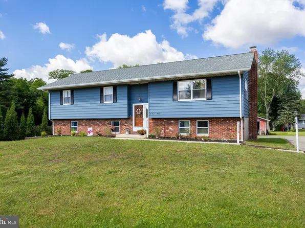 211 E Cohawkin Rd, Clarksboro, NJ 08020