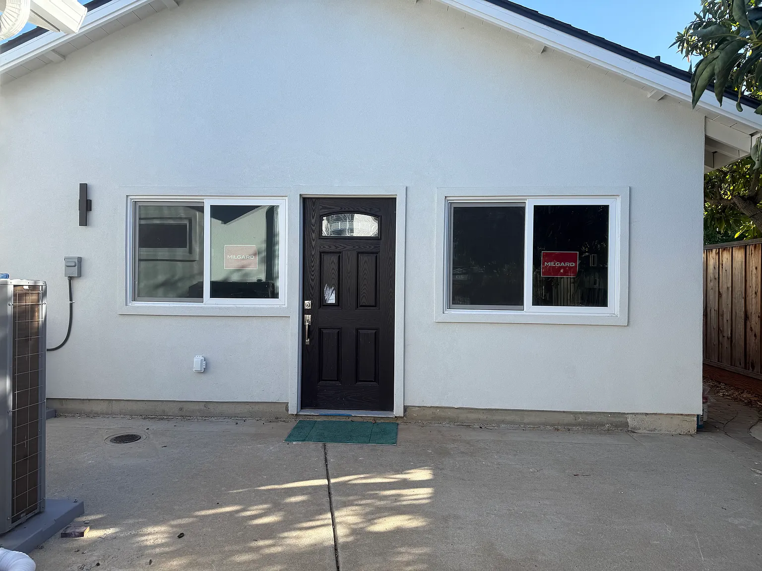 2 bed, 800 sqft, $4,500 — Photo 2