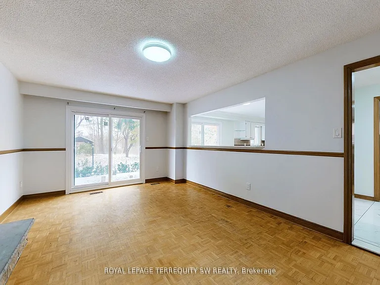 327A Beechgrove Dr — Photo 6
