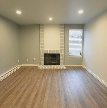 4th image of 10009 NE 123rd St