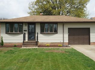13816 Zaremba Dr, Brookpark, OH 44142