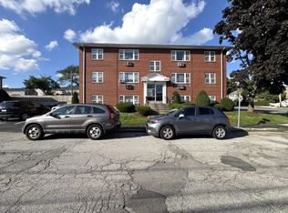5 Carey Ave APT G1, Watertown, MA 02472