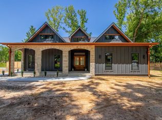 66 Friendship Rd, Conway, AR 72032