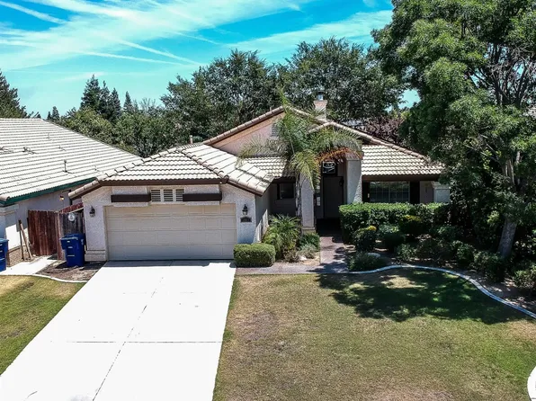 10115 Bay Colony Dr, Bakersfield, CA 93312