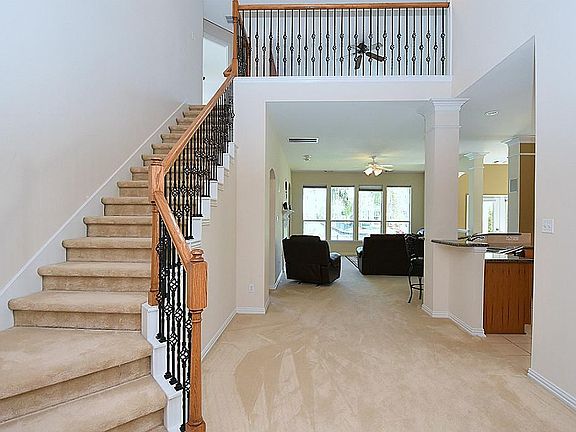 3rd image of 14307 Jaubert Ct
