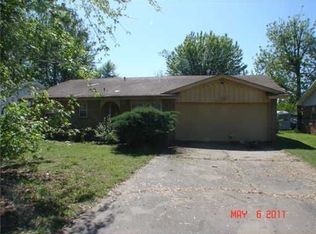 1602 S West End St, Springdale, AR 72764