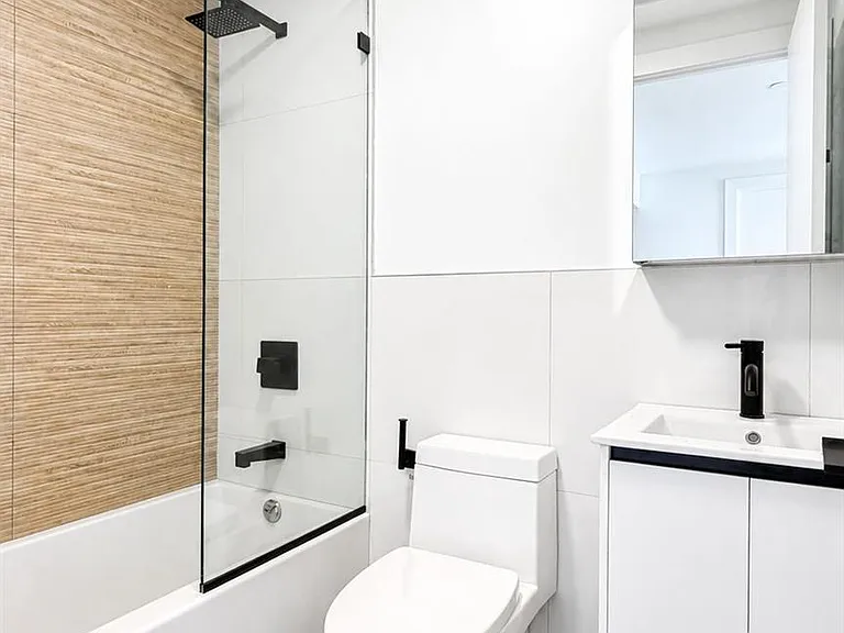 229 Ditmars St — Photo 3