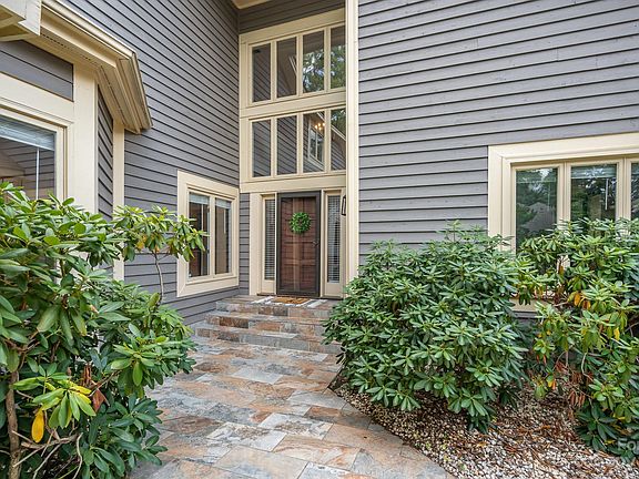 3rd image of 9326 Stanborough Ct