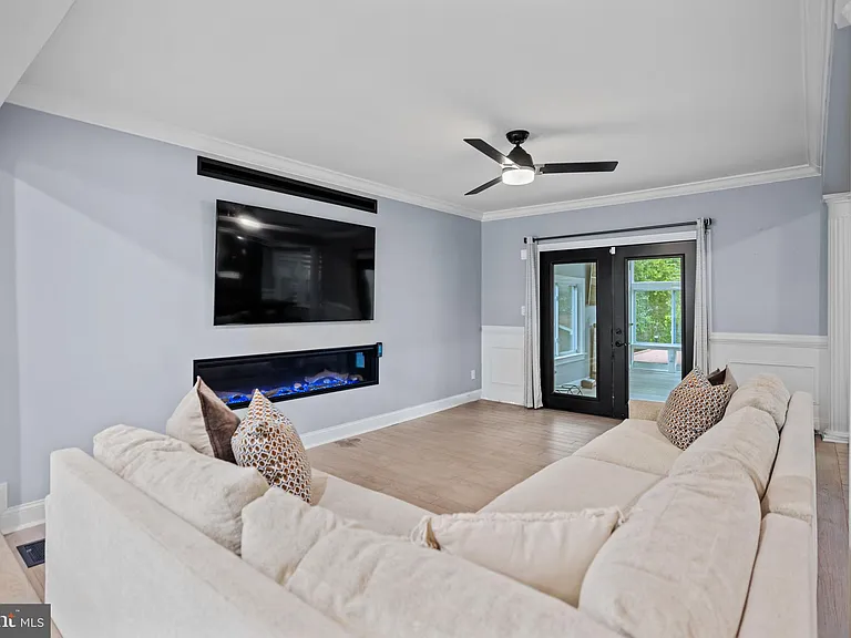 13908 Pleasant Grove Ct — Photo 21