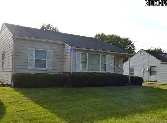 2nd image of 2714 S Schenley Ave