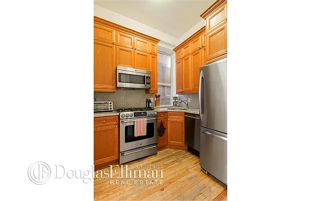 Sold by Douglas Elliman | media 3