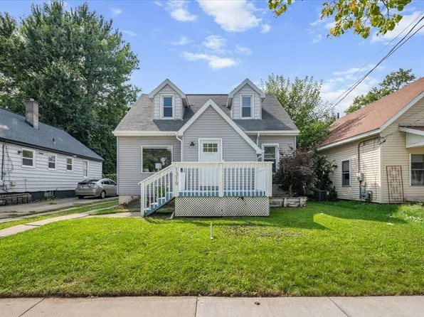 1319 Diamond Ave NE, Grand Rapids, MI 49505
