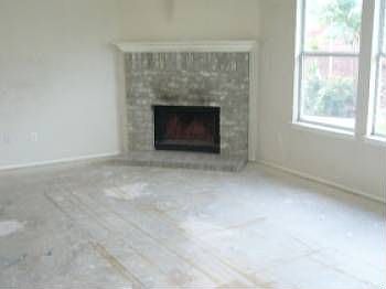 2nd image of 1401 Ash St