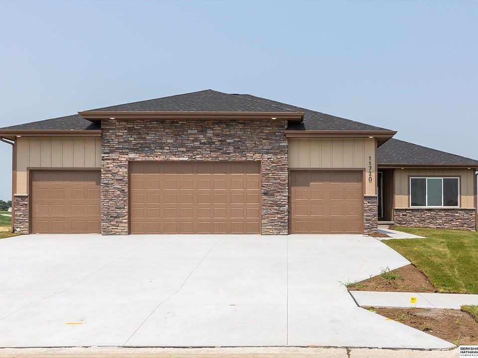 1st image of 11720 Portage Dr