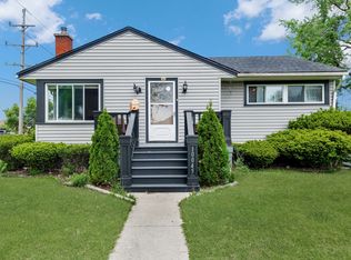 10045 S Kostner Ave, Oak Lawn, IL 60453