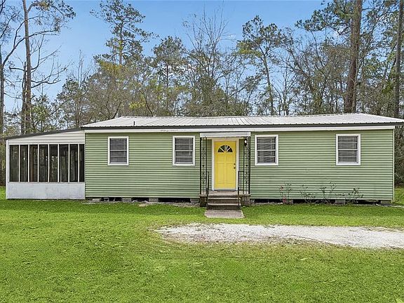 2nd image of 58420 Lynn Rd