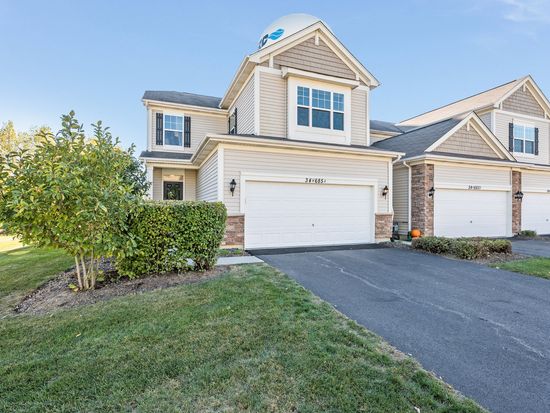 34W685 Roosevelt Ave UNIT A, St Charles, IL 60174