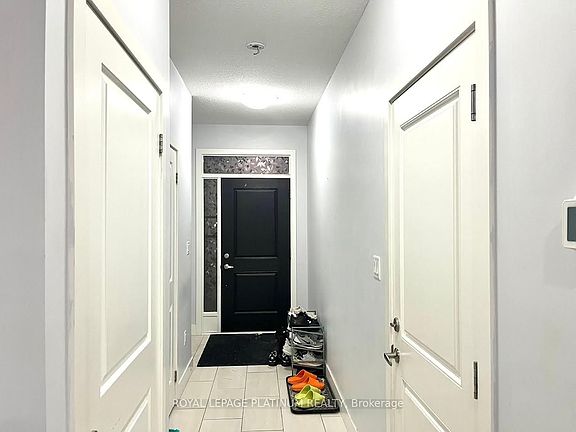 3rd image of 1375 Whetherfield St #80