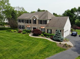 7 Tracey Ln, Budd Lake, NJ 07828