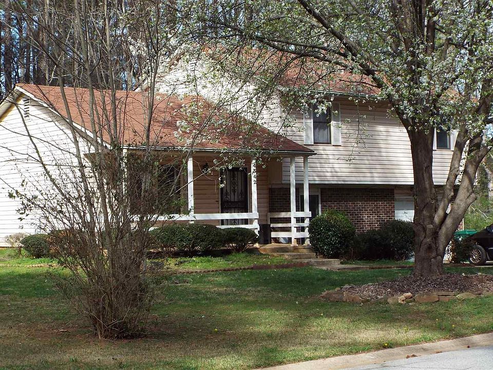 2nd image of 4342 Old Lake Dr