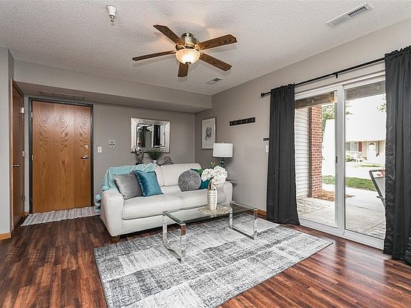 4th image of 1000 Duchess Dr Unit 1