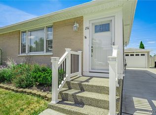26 Louise Dr, Cheektowaga, NY 14227