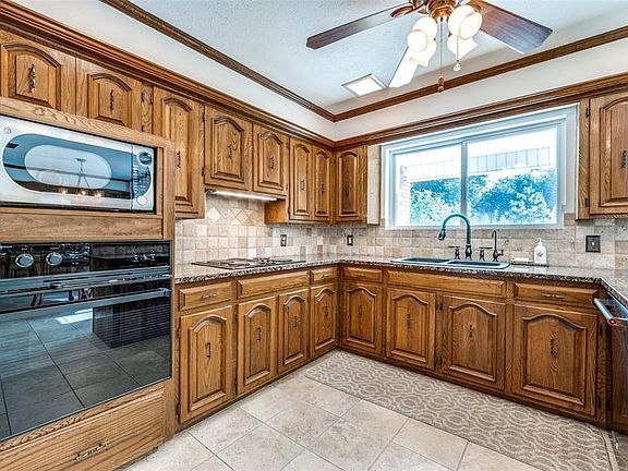 4th image of 1716 Alameda Ct