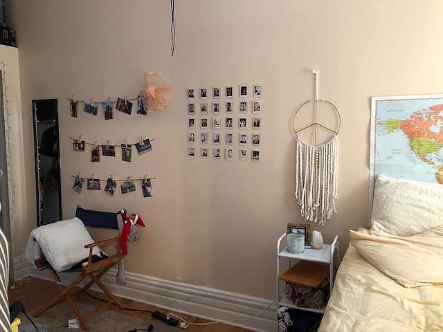 Bedroom 2-fits Queen