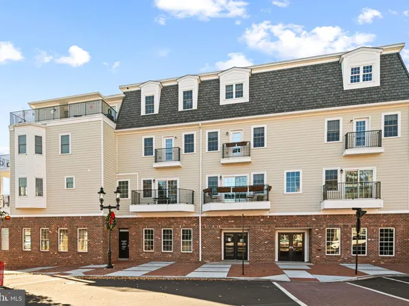 106 Mill St, Bristol, PA 19007