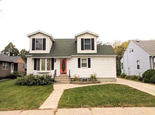 1305 14th St N, Moorhead, MN 56560