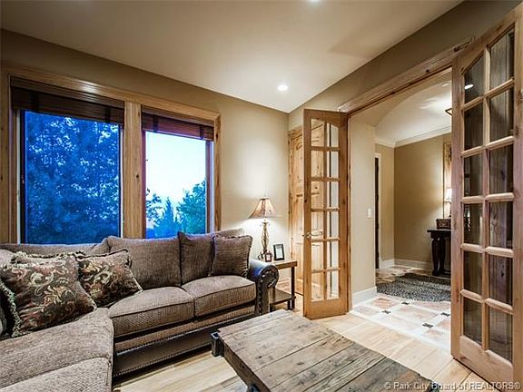 5th image of 1539 Aerie Dr