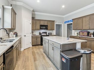 7115 Kenilworth Crossing Ave, Baton Rouge, LA 70820