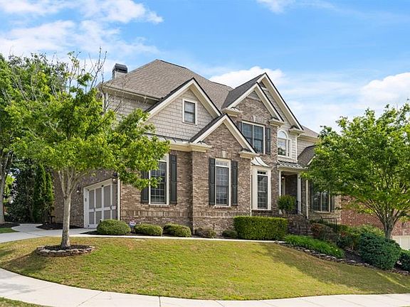 2nd image of 4544 Oak Brook Dr SE
