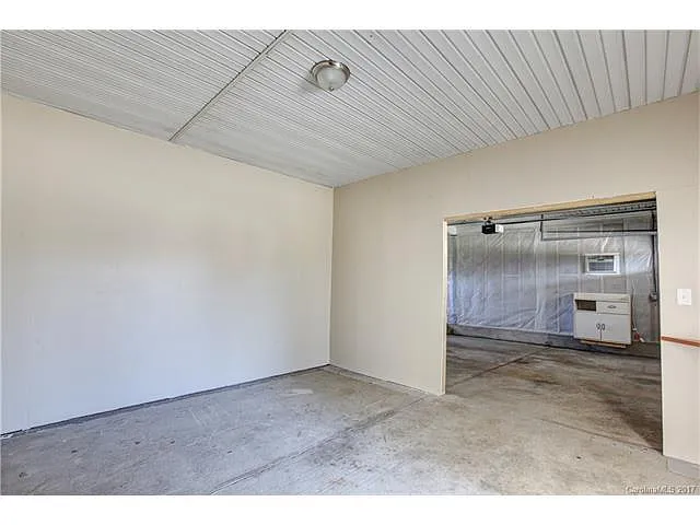 Building Photo - 115 Harrison Dr