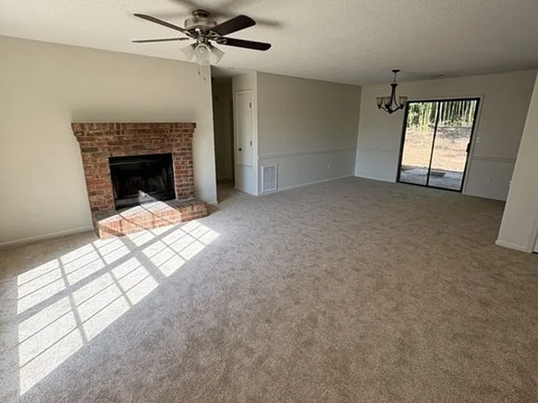 11 Brookfield Dr — Photo 14