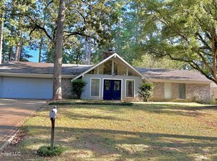 108 Fern Valley Rd, Brandon, MS 39042
