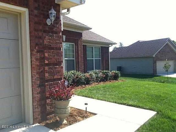 3rd image of 137 W Piedmont Dr