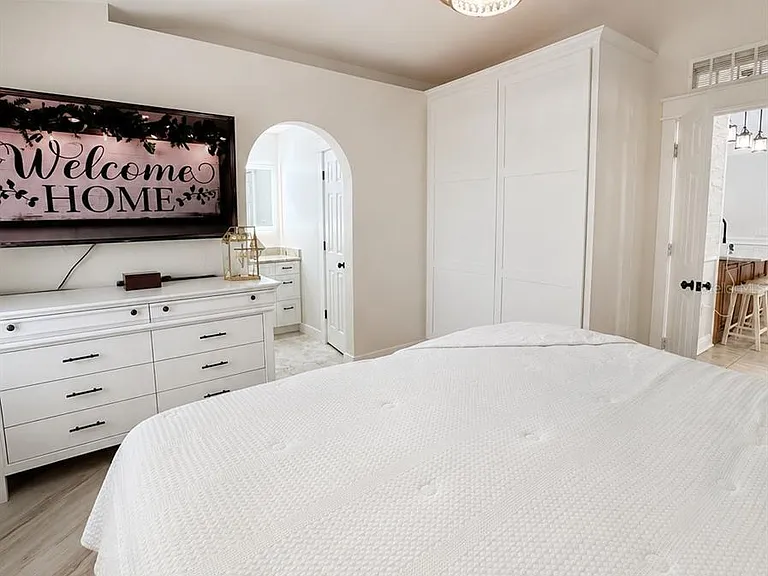 13830 Gentle Woods Ave — Photo 5