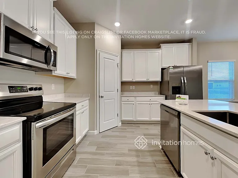 7545 Chervil St — Photo 8
