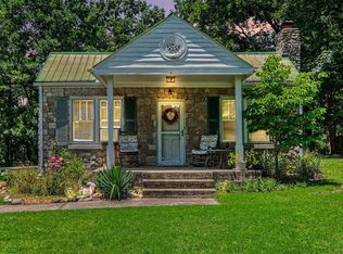 1018 S Graycroft Ave, Madison, TN 37115
