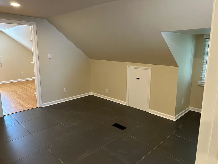 317 Wood St — Photo 14