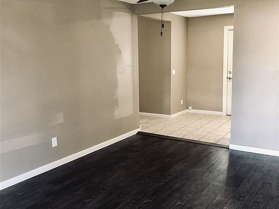 4th image of 308 N 12th St